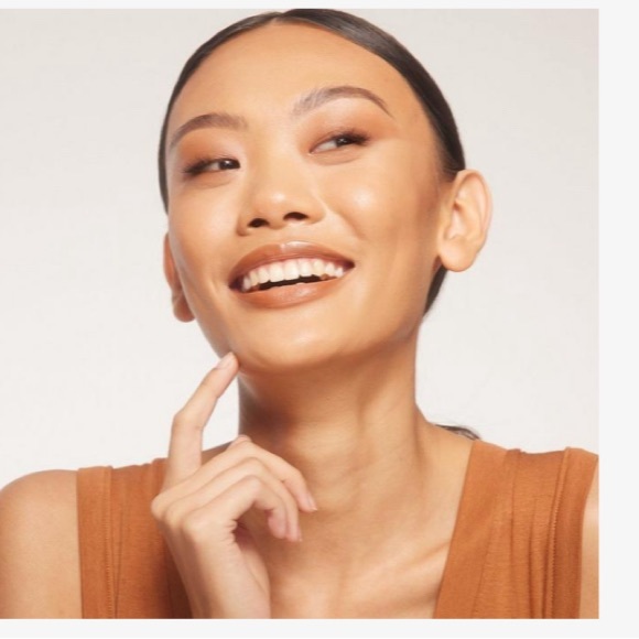 Huestick Multistick for Ulta beauty , GROUNDED - Picture 2 of 7